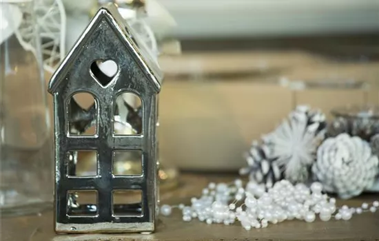 Die Haustür als Visitenkarte – Dekoration in der Winterzeit Die Haustür als Visitenkarte – Dekoration in der Winterzeit