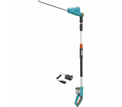 Gardena Akku-Teleskop-Heckenschere THS Li-18/42 mit Akku 42 cm Schnittlänge Gardena Akku-Teleskop-Heckenschere THS Li-18/42 mit Akku 42 cm Schnittlänge