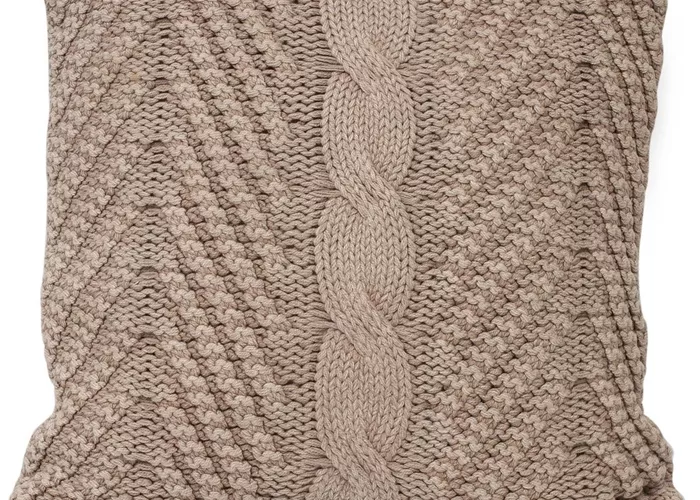 fleur ami FINJA - Cotton Knitted Cushion (with filler) 45x45cm